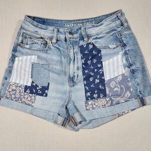 American Eagle‎ Mom Shorts Light Blue Denim Patchwork Accents Women Size 6 Boho